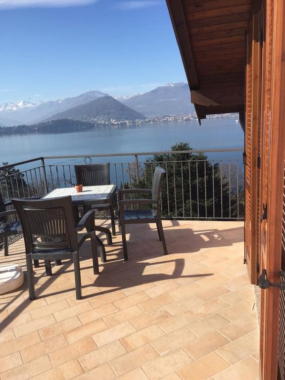 Ferienwohnung Apartment Laveno-Mombello Kültér fotó