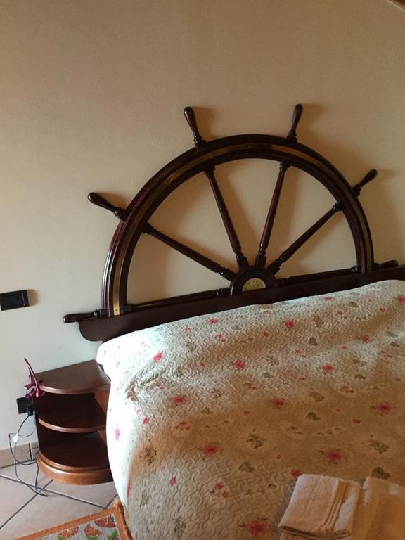 Ferienwohnung Apartment Laveno-Mombello Kültér fotó